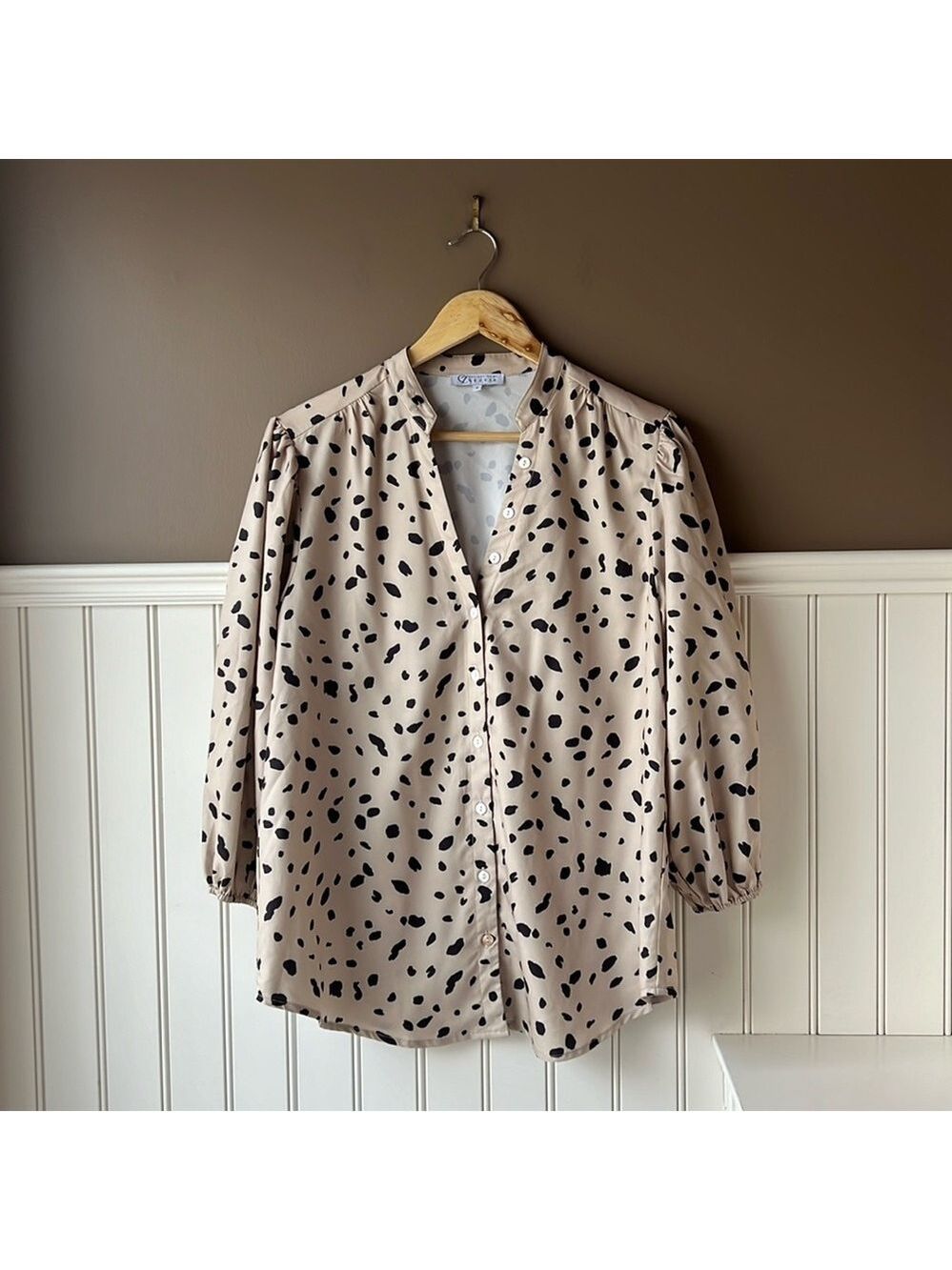 CEZELE Tan Cheetah Print Oversized Button Front Blouse Size Small